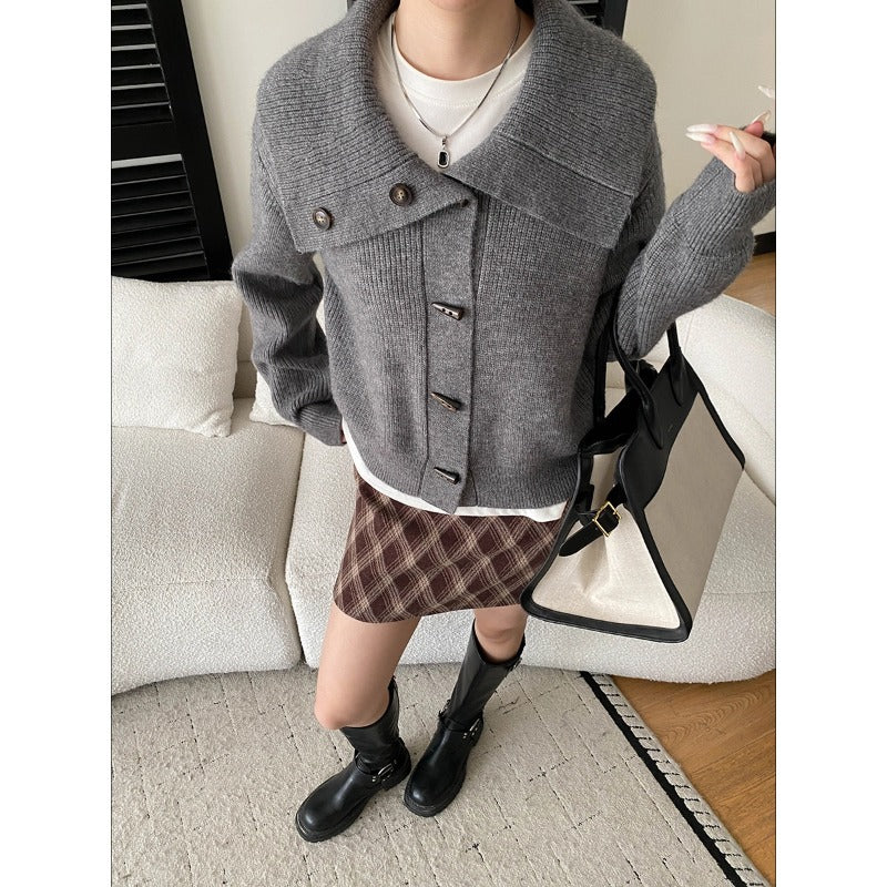 Cozy Retro Horn Button Large Turn-Down Collar Loose Knit Cardigan Sweater